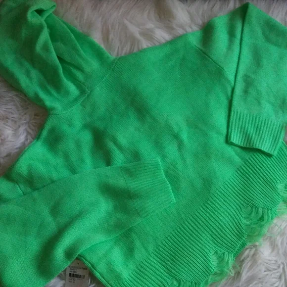 Wild Honey Distressed Hooded Sweater Size M - Picture 5 of 8